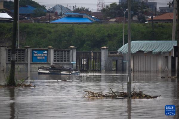 坦桑尼亚持续暴雨致155人遇难